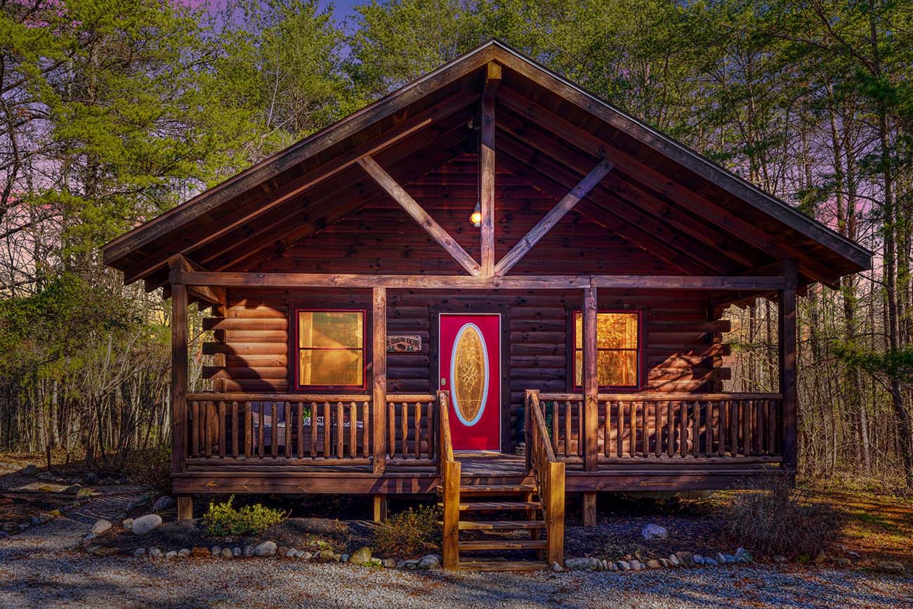 The Sugar Bear Cabin at dusk
